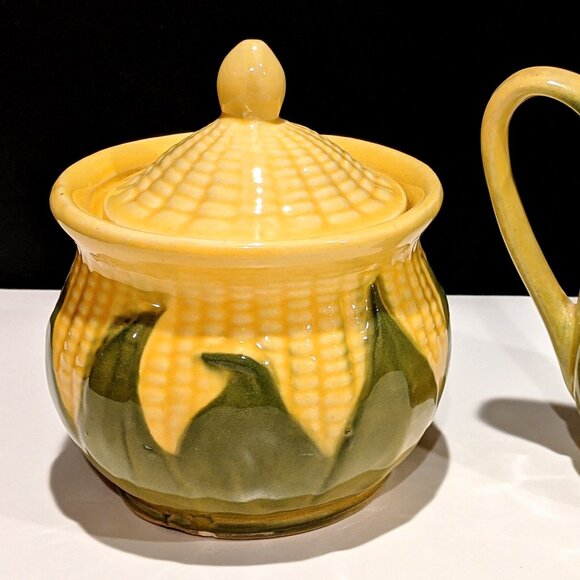 Shawnee “Corn Queen” Ceramic Sugar Bowl and Creamer Set - Picture 3 of 8